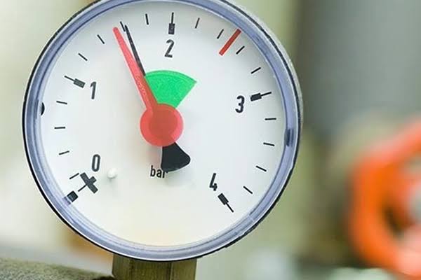 علت افت مکرر فشار پکیج دیواری + راهنمای گام‌به‌گام بالا بردن و تثبیت بار پکیج